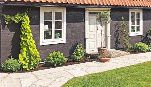 Two-Bedroom Holiday Home