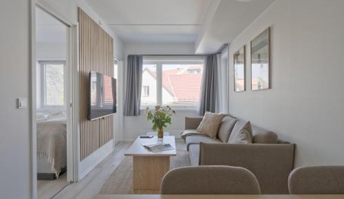 One-Bedroom Apartment