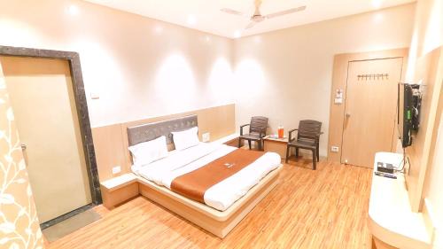 Deluxe Double Room AC