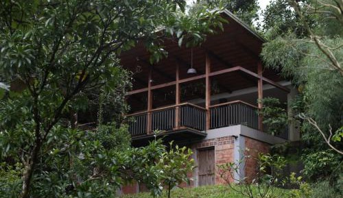 Deluxe Double or Twin Room with Balcony