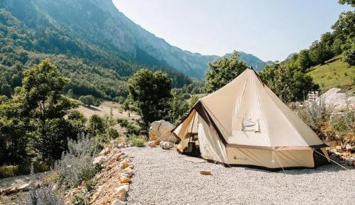 Tent