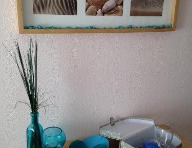 Single Room with Shared Bathroom