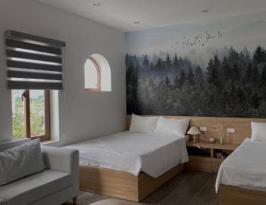 Deluxe Family Room