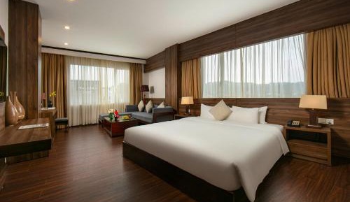 Suite with City View