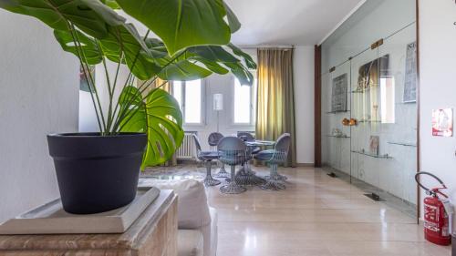 Twin Room with Shared Bathroom