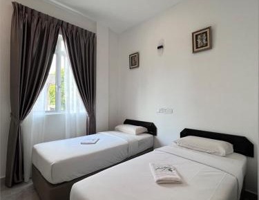 Twin Room with View