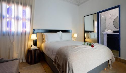 Standard King Room
