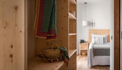Classic Quadruple Room