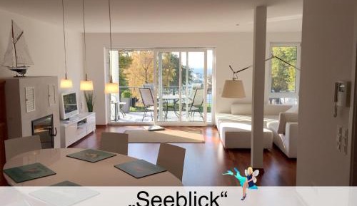 Apartment with Lake View
