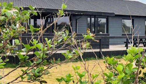 Seven-Bedroom Holiday Home