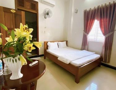 Single Room with Garden View