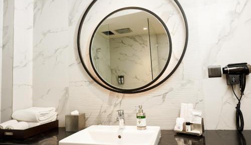 Executive King Room - Premium Wing
