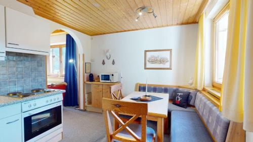 Superior One-Bedroom Apartment with Balcony