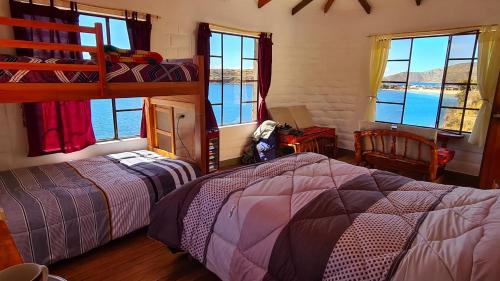 Apartment with Lake View