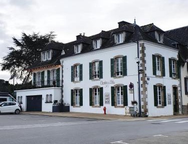 Twin Room with Private Bathroom