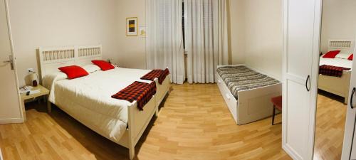 Double or Twin Room with Shower