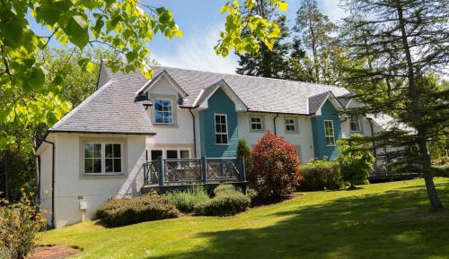 3 Bedroom Lodge with Balcony