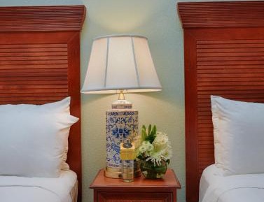 Queen Room with Two Queen Beds - No Window