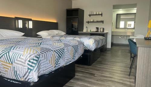 Quadruple Room - Non-Smoking