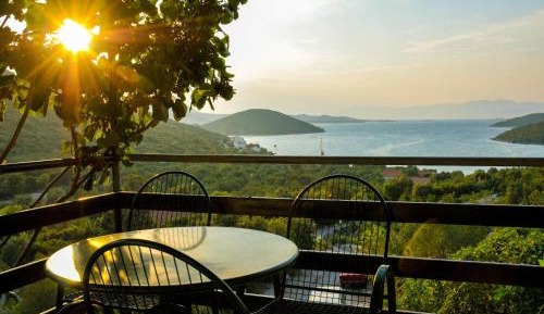 Two-Bedroom Apartment with Sea View