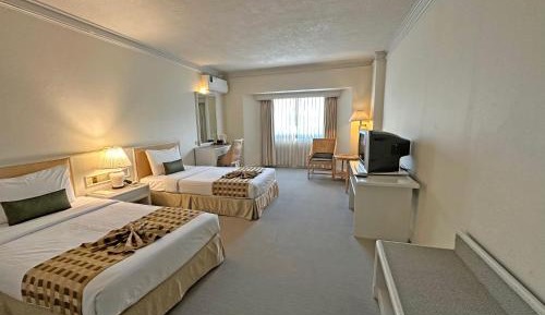 Standard Twin Room