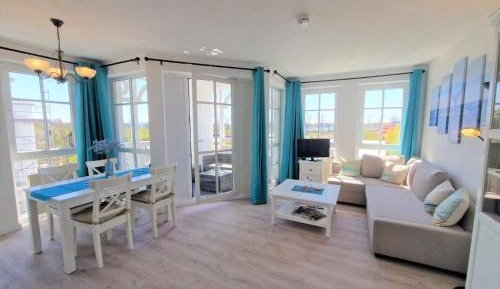One-Bedroom Apartment with Balcony