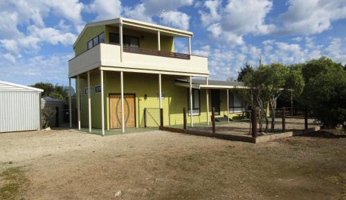 Four-Bedroom Holiday Home
