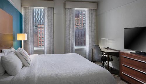 Two-Bedroom Suite