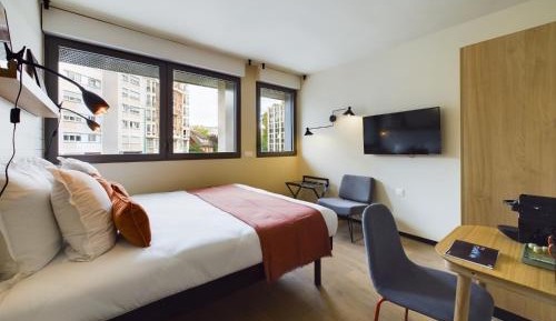 La Room Premium