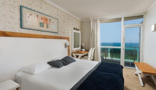 Superior Room With Sea View & Bath
