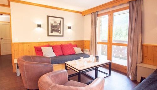Apartment (10 Adults)