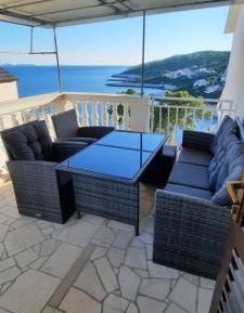 Two-Bedroom Apartment with Balcony (5 Adults)