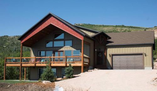 Seven-Bedroom House