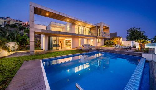 Villa with Sea View