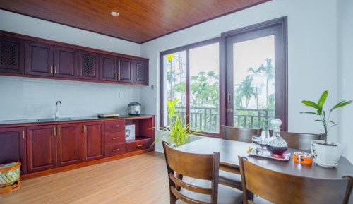 King Suite with Balcony
