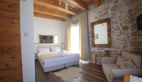 Deluxe Double or Twin Room with Sea View