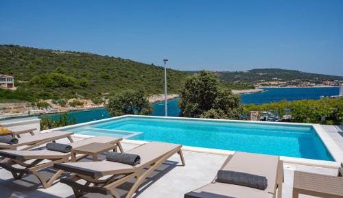 Villa with Sea View
