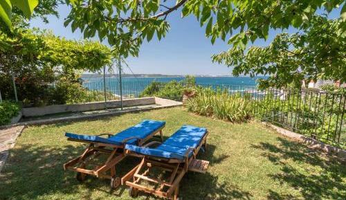 Two-Bedroom Apartment with Sea View