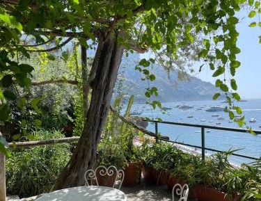 Deluxe Double Room with Terrace and Sea View