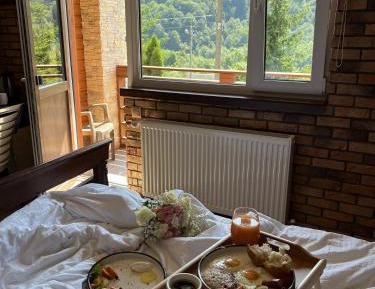 Quadruple Room with Mountain View