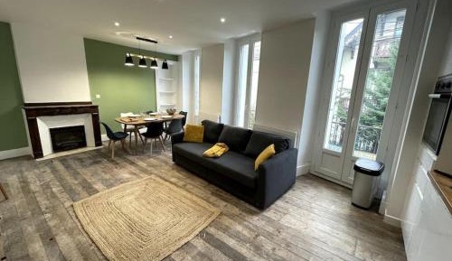 Apartment with Balcony
