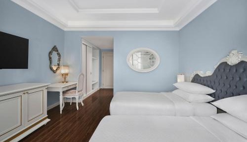 Deluxe Twin Room with City View