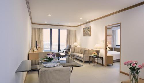 One-Bedroom Deluxe