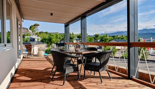 Deluxe Two-Bedroom Mobile Home with Terrace and Sea View