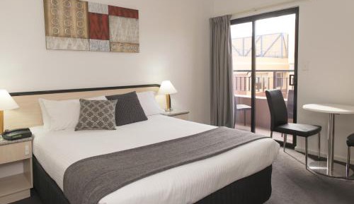 Executive Suite with Spa Bath