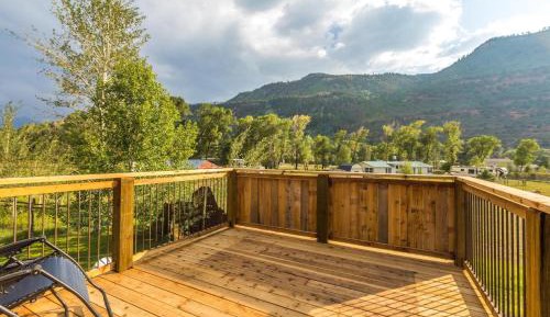 Three-Bedroom Holiday Home 
