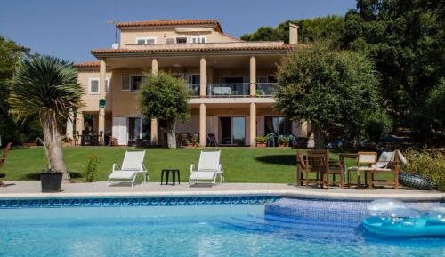 Villa