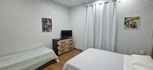 Large Double or Twin Room