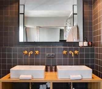 St John Suite