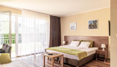 Triple Room with Terrace